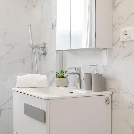 Апартаменты H11 Casa Liuba Giardino - Parcheggio Санремо