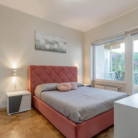 Apartamento H11 Casa Liuba Giardino - Parcheggio